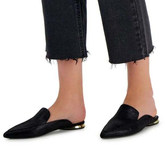 Alfani Serrice Pointed-toe Flats Black 8.5 - Picture 2 of 5